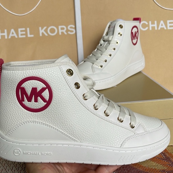 MICHAEL KORS SHEA MID HIGH TOP
FAUX LEATHER
49R4SHFE5L
ELECTRIC PINK
sneakers - Picture 13 of 16